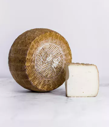 Capretta Sarda, fromage de chèvre sarde crémeux, originaire de la Sardaigne, présenté par My Little Italy.