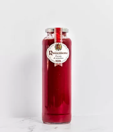 Pot de 670g de Coulis de tomates de Triveri, l'authenticité de la tomate italienne par My Little Italy.