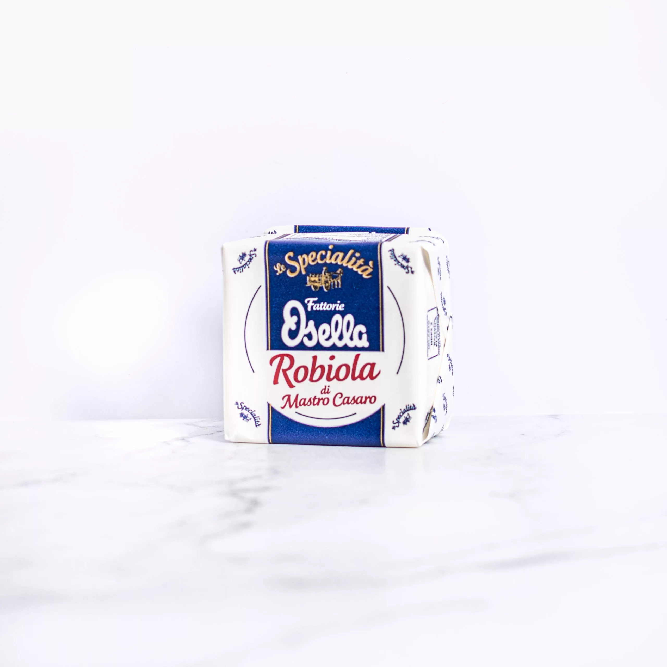 Fromage Robiola Osella - 200g sur une planche en bois, My Little Italy