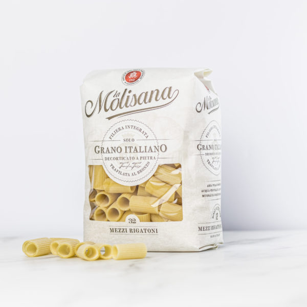 Paquet de 500g de Mezzi Rigatoni N°32 de La Molisana, pâtes italiennes d'excellence disponibles sur My Little Italy.
