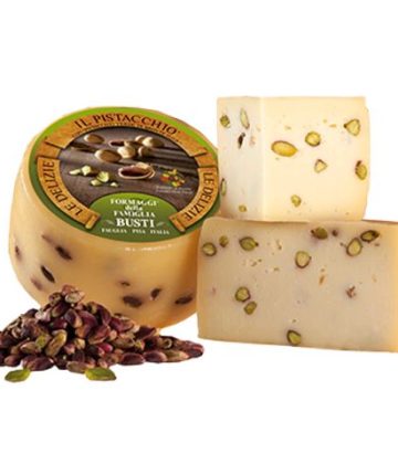 Fromage Pecorino aux Pistaches de Busti, symbole de la gastronomie toscane enrichi de pistaches de Bronte. Disponible sur My Little Italy