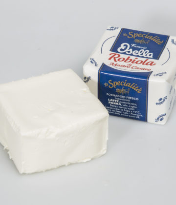 Fromage Robiola Osella - 200g sur une planche en bois, My Little Italy