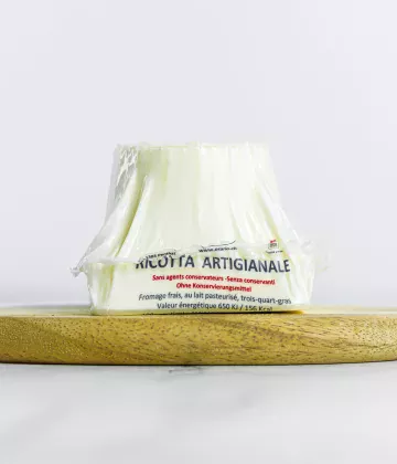 Ricotta fresca e tradizionale prodotta con latte di mucca svizzero My Little Italy