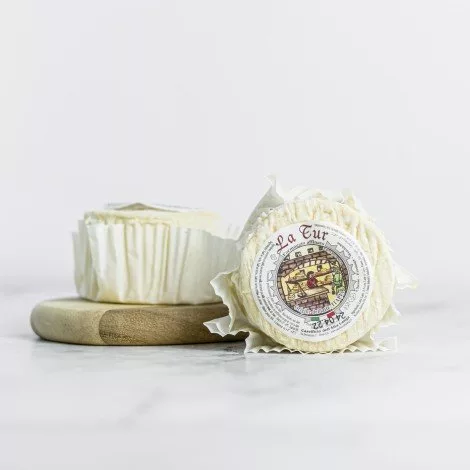 Caprino La Tur, fromage crémeux au lait de chèvre, originaire du Piémont, présenté par My Little Italy.