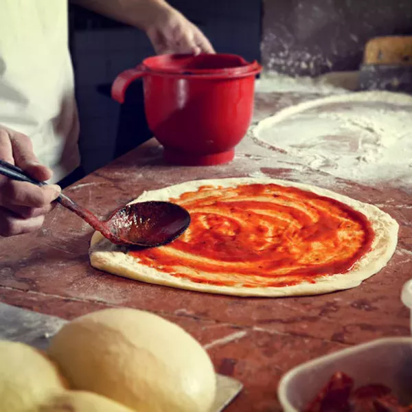 My Little ItalyBase per pizza fresca Ø 35cm condita con salsa di pomodoro - Set di 2, disponibile su .