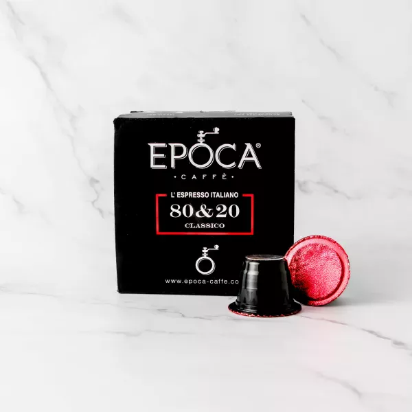 Verpackung und Kapsel für Epoca Caffè 80&amp;20 Classico, in Italien geröstet, kompatibel mit Nespresso®-Maschinen, bietet einen authentischen, aromareichen italienischen Espresso, erhältlich bei My Little Italy.