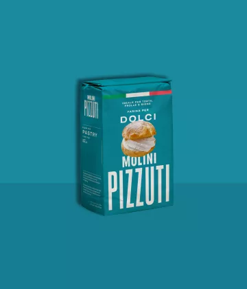 Sac de Farine pour pâtisserie Type "00" 100% italienne, 1kg, Molini Pizzuti, parfait pour biscuits et gâteaux.