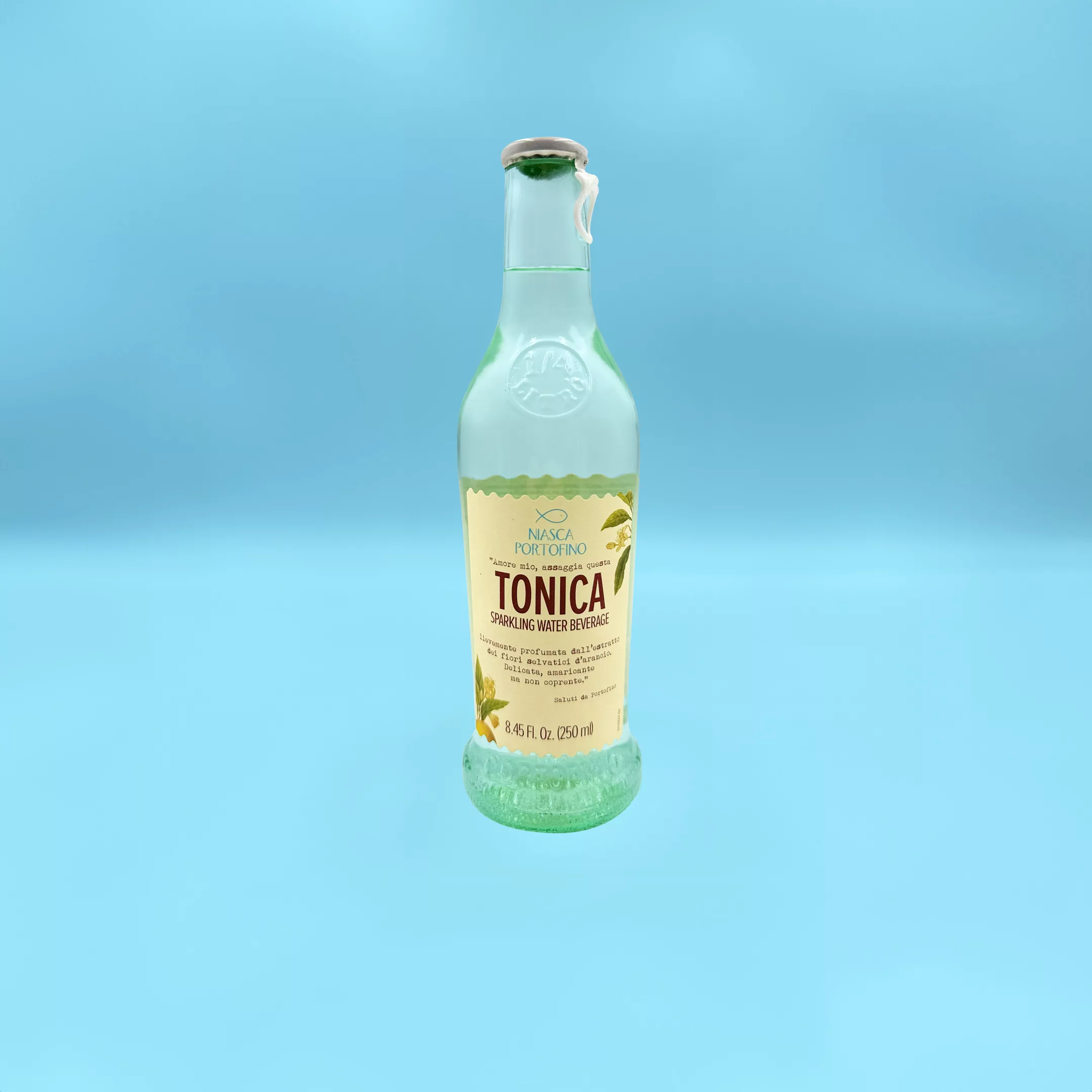 Bouteille de Tonica, boisson délicate de Niasca Portofino